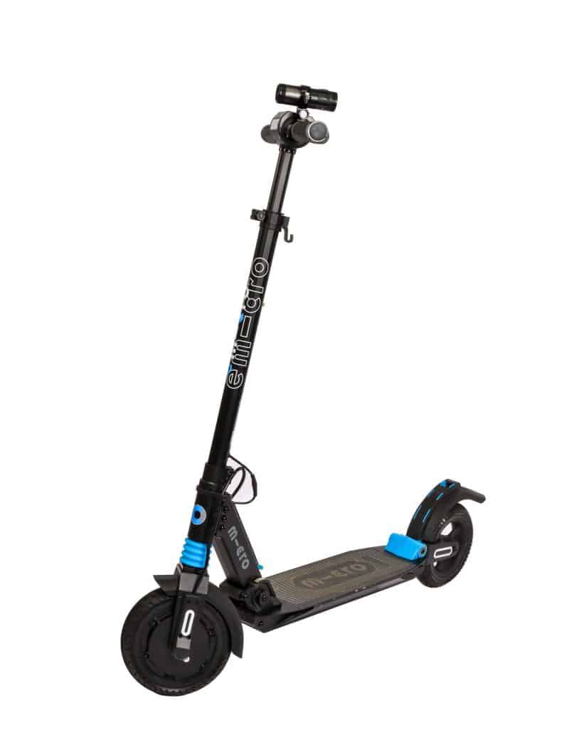 Blue and black E-Scooter with XV-1 2K QHD Helmet Camera